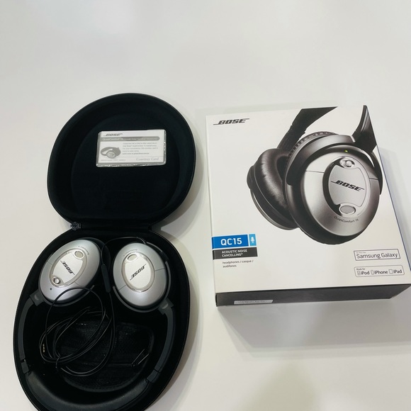 BOSE NOISE CANCELLATION HEADPHONES - Picture 6 of 6